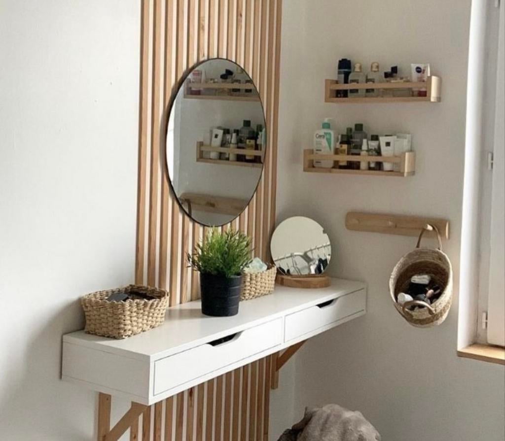 Wit ikea makeup dressoir met twee lades en houten beugels, Ophalen, Gebruikt, 100 tot 150 cm, Met lade(s)