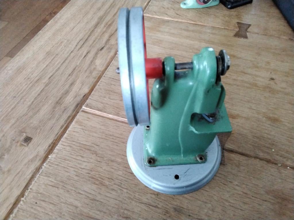 Stoommachine aandrijfmodel   wilesco exenterpers, Ophalen of Verzenden, 1200 watt of meer, Overige typen