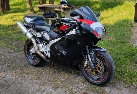 Aprilia RSV Mille 2001 zwart, Particulier, Super Sport