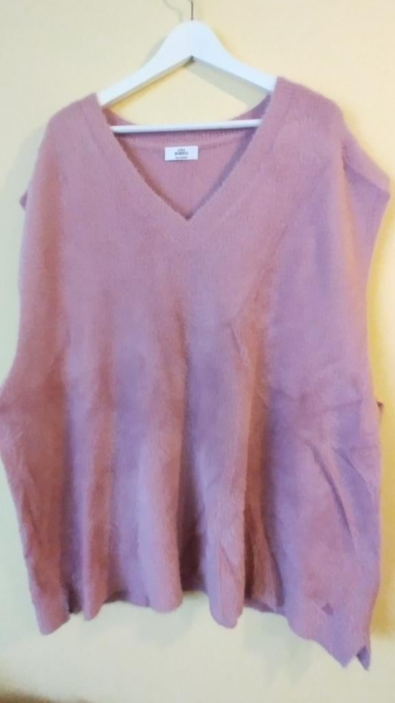 Leuke pullover maat 52 54, Ophalen