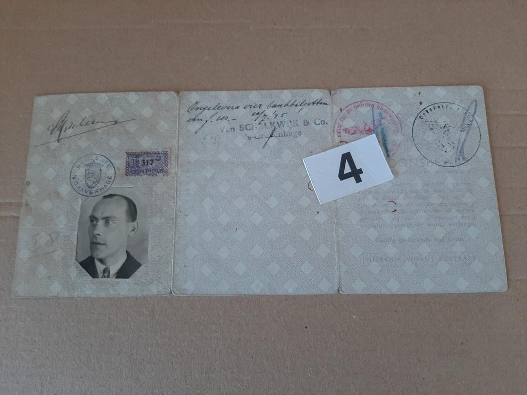 Persoonsbewijs Den Haag, Operatie Sneeuwvlok  Razziastempels, Verzamelen, Militaria | Tweede Wereldoorlog, Ophalen of Verzenden