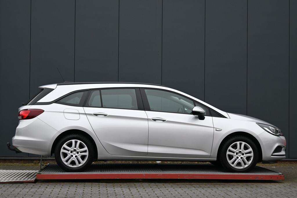 Opel Astra Sports Tourer 1.0 Online Edition trekhaak, Voorwielaandrijving, Stof, Gebruikt, 1178 kg