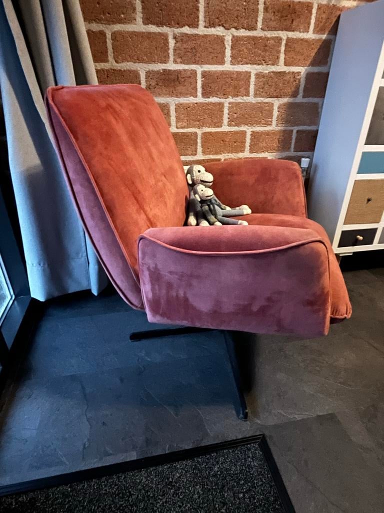 Prachtige design draaifauteuil - Zo goed als nieuw, Huis en Inrichting, Ophalen, Gebruikt, 75 tot 100 cm, Stof