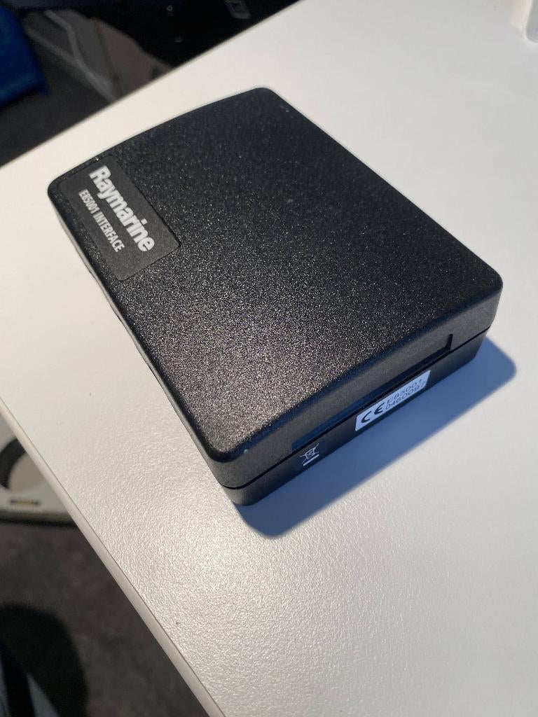 Raymarine Interface E85001 – nette staat, Ophalen of Verzenden, Zo goed als nieuw, Radar