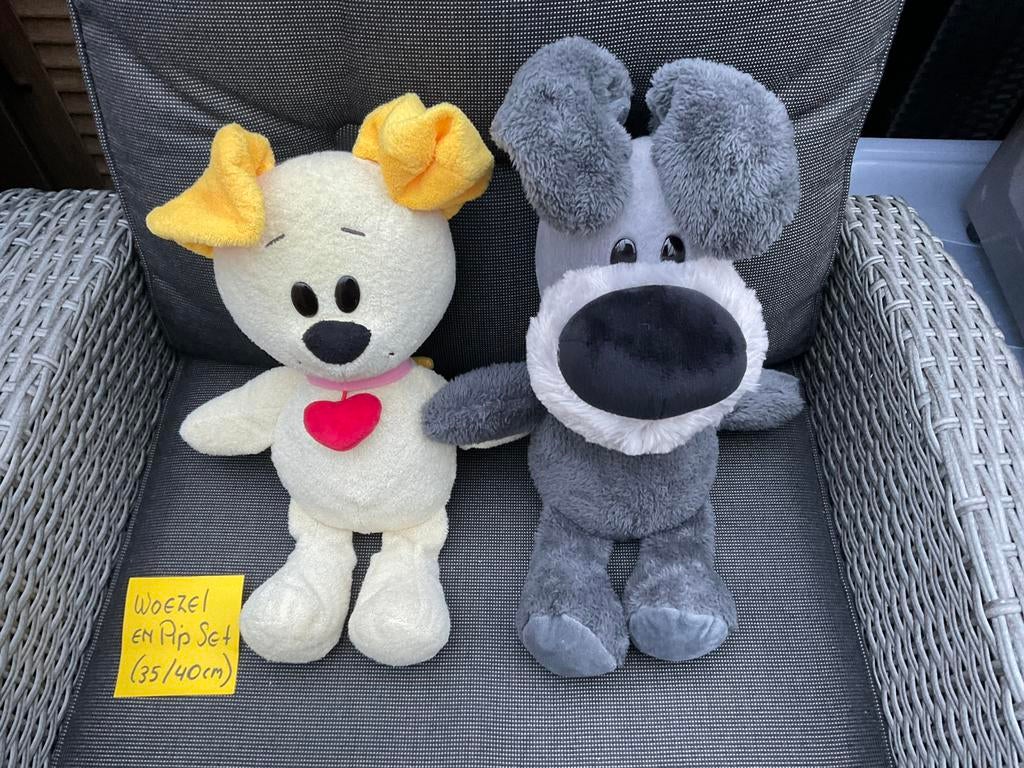 2 nieuwe zgan Woezel en Pip knuffels 35/40cm, Ophalen, Nieuw, Hond