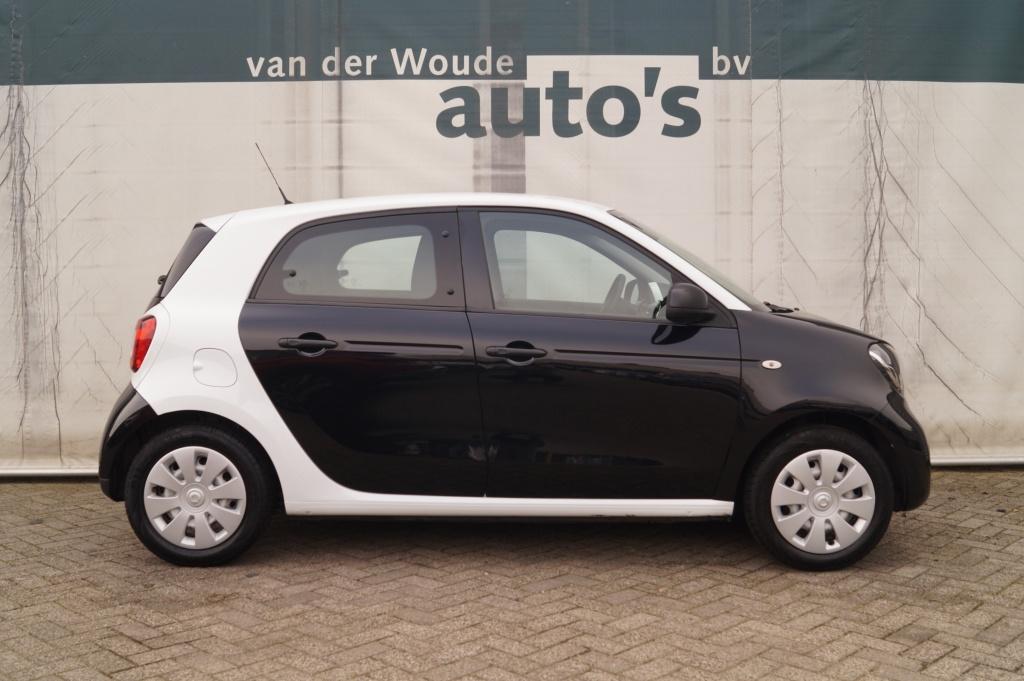 Smart Forfour 1.0 Pure Edition -AIRCO-CRUISE- (bj 2016), Stof, Gebruikt, 4 stoelen, Zwart