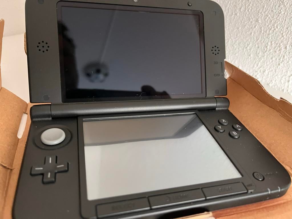 Nintendo 3DS XL Super Smash Bros. Limited Edition, Met games, Zwart, 3DS XL, Ophalen of Verzenden