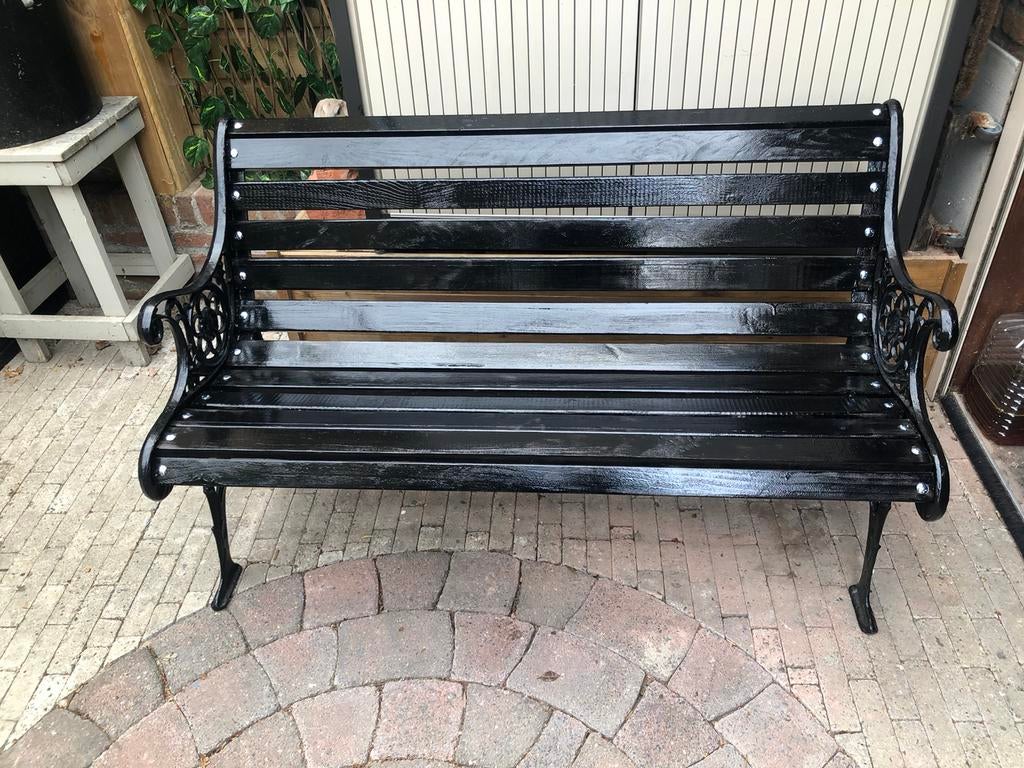 Gietijzeren tuinbankje, Tuin en Terras, Tuinbanken, Ophalen of Verzenden, Zo goed als nieuw, Metaal