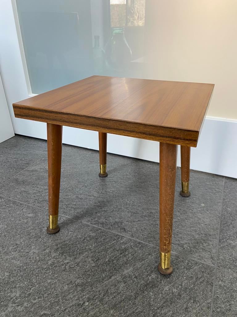 Vintage klein retro plantentafeltje vierkant ronde pootjes, Ophalen of Verzenden