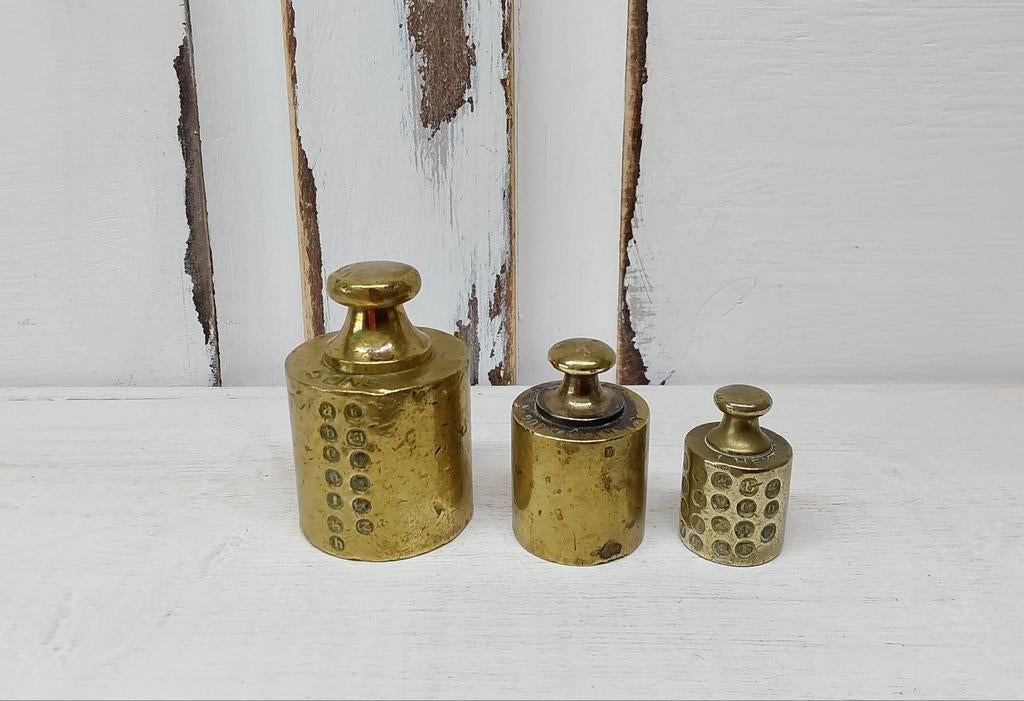 Antieke geijkte koperen gewichtjes, Ophalen of Verzenden