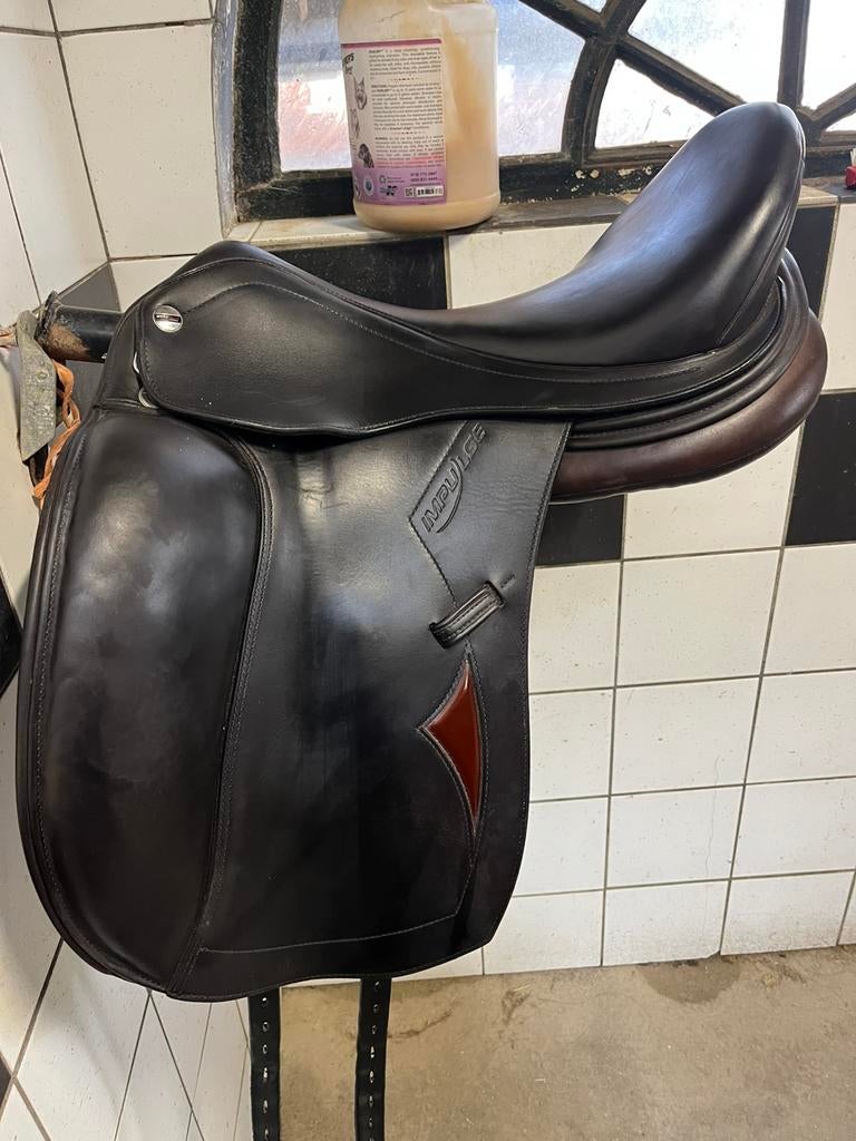 Erreplus Impulse dressuurzadel donkerbruin, Ophalen of Verzenden, Zo goed als nieuw, Dressuur