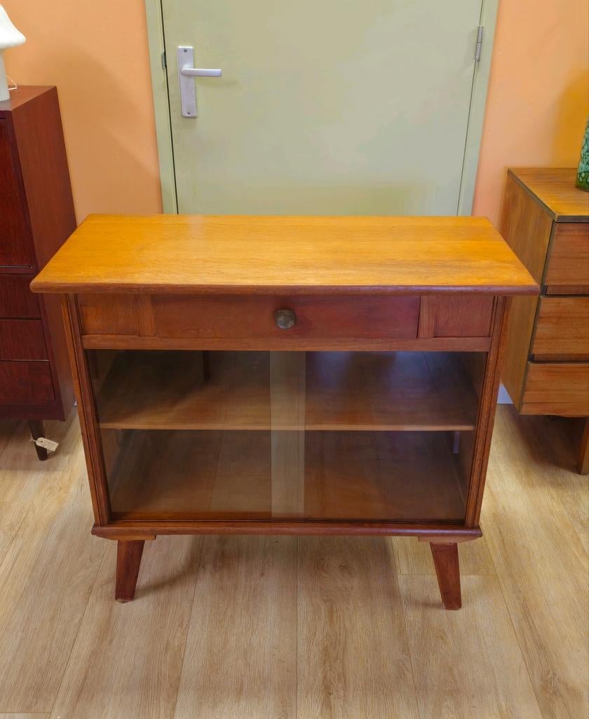 Vintage Vitrinekast Vitrine Vitrinekastje Kast Kastje, Huis en Inrichting, Kasten | Vitrinekasten, Ophalen, 50 tot 100 cm, Nvt