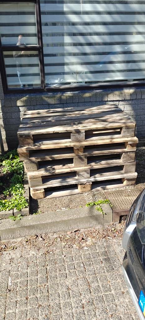 Houten pallets, Ophalen