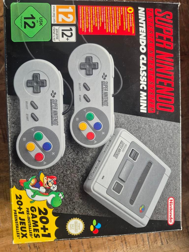 Super Nintendo Classic Mini - SNES Mini Console met 200 spel, Spelcomputers en Games, Spelcomputers | Nintendo Super NES, Ophalen
