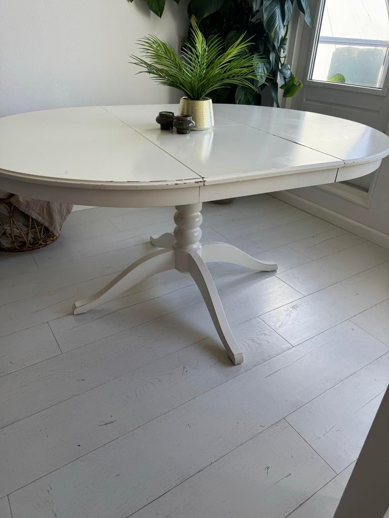 Witte ronde/ovale eettafel, Ophalen, Gebruikt, 100 tot 150 cm, Vier personen