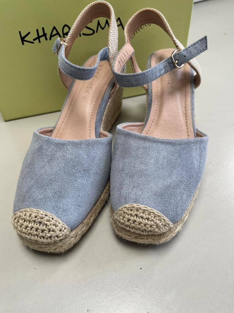 Kharisma blauwe sandaal/espadrille met sleehak. Maat 38, Kleding | Dames, Schoenen, Blauw, Kharisma, Zo goed als nieuw, Sandalen of Muiltjes