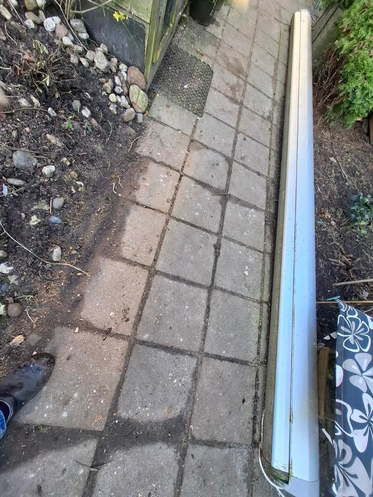 Knikarm zonnescherm., Ophalen, Gebruikt, Elektrisch, 150 tot 300 cm