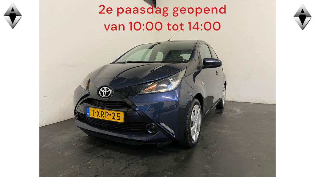 Toyota Aygo 1.0 VVT-i x-play (bj 2014), Euro 5, Gebruikt, Origineel Nederlands, Bedrijf