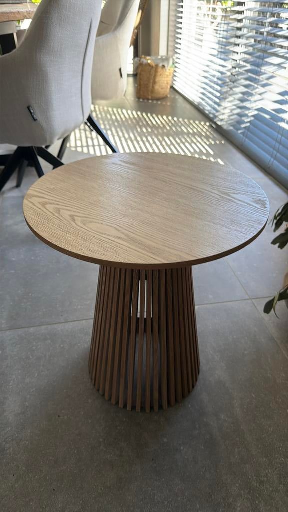 Kwantum bijzettafel, Ophalen, 50 tot 100 cm, Rond, Zo goed als nieuw