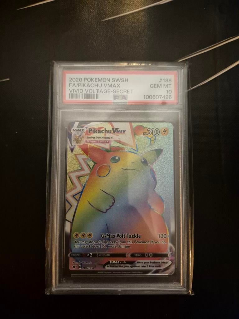 Pikachu VMAX PSA 10 - Vivid Voltage Secret Rare, Ophalen of Verzenden