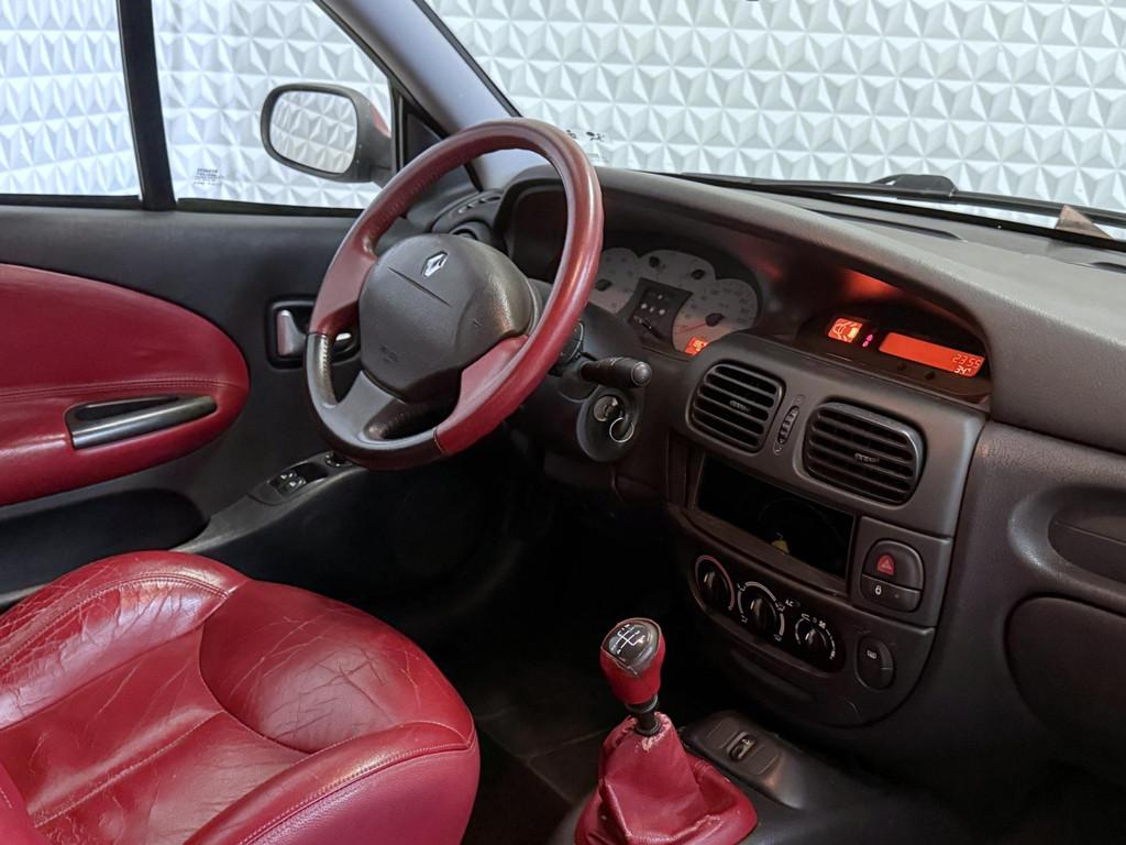 Renault Mégane Cabrio 1.6-16V Privilège / 186.000km (2002), Auto's, Renault, Voorwielaandrijving, Gebruikt, 4 cilinders, Cabriolet