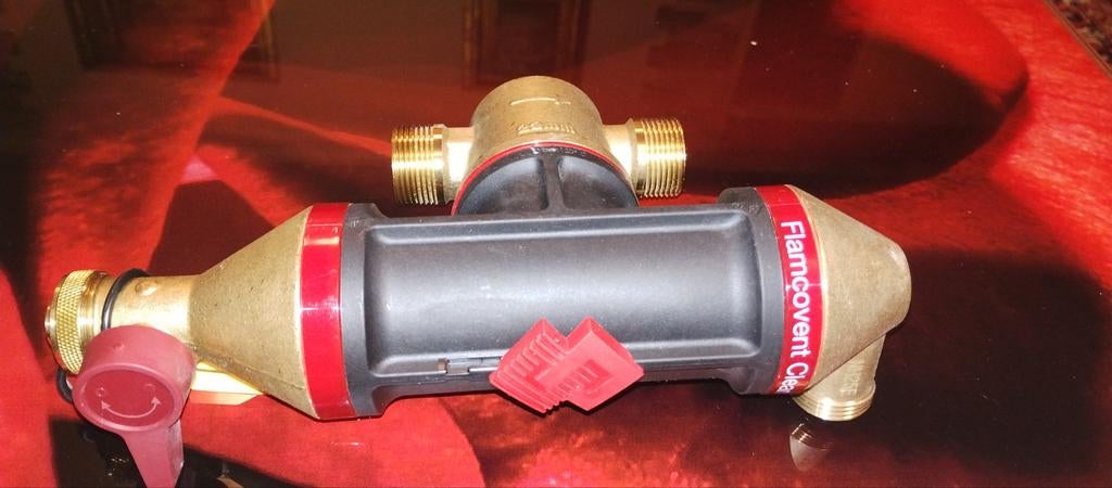 Flamcovent Clean Smart met magneet 22 knel Nieuw compleet, Minder dan 20 liter, Ophalen of Verzenden, Boiler, Minder dan 3 jaar oud