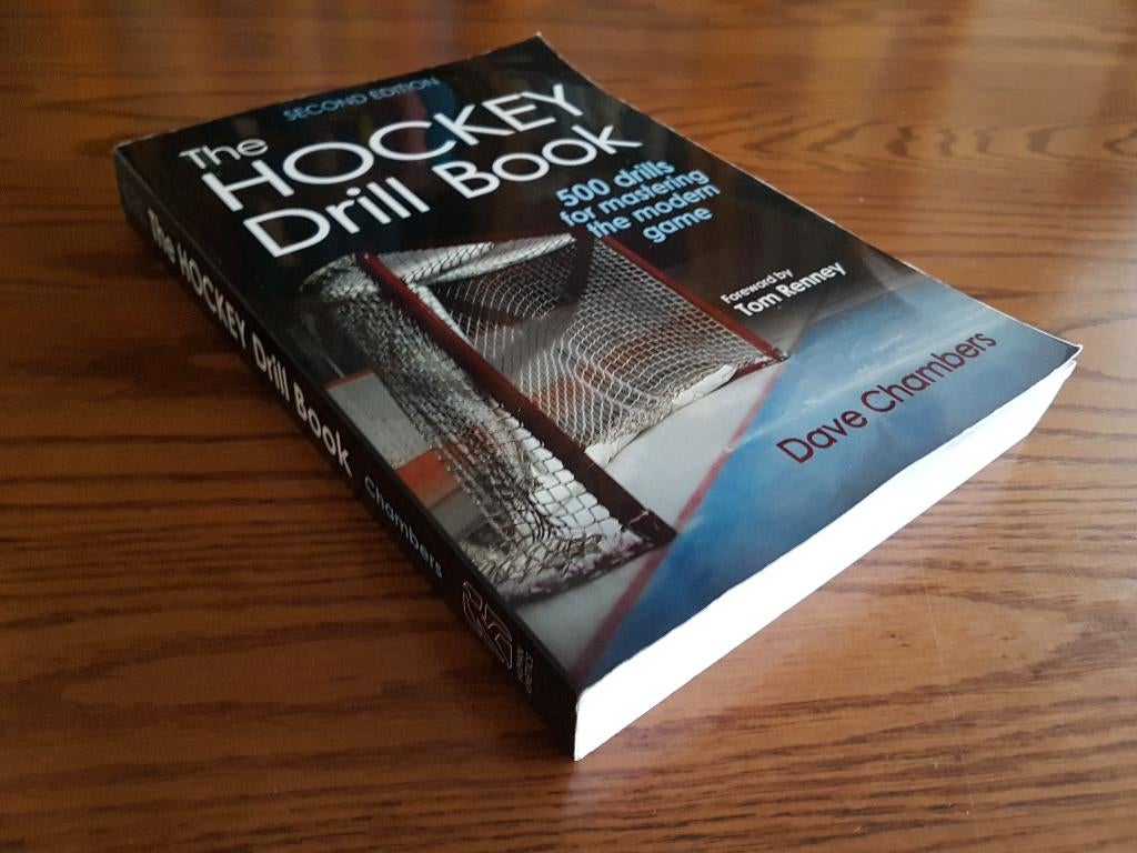 THE HOCKEY DRILL BOOK - Dave Chambers, Ophalen of Verzenden, Gelezen, Watersport en Hengelsport