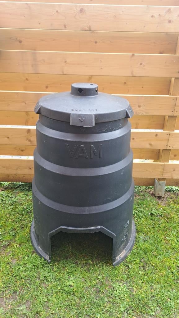 Compostvat VAM Airtop, Ophalen