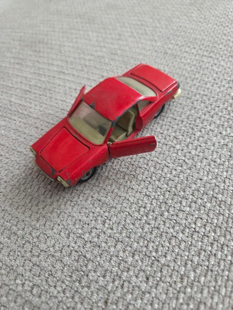 Fiat Siata 1500 Politoys #502 rood schaal 1:43, Hobby en Vrije tijd, Modelauto's | 1:43, Overige merken, Gebruikt, Auto, .