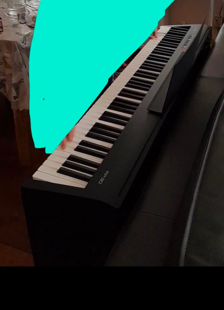 Roland FP-30 digitale piano met standaard en pedaal, Muziek en Instrumenten, Ophalen