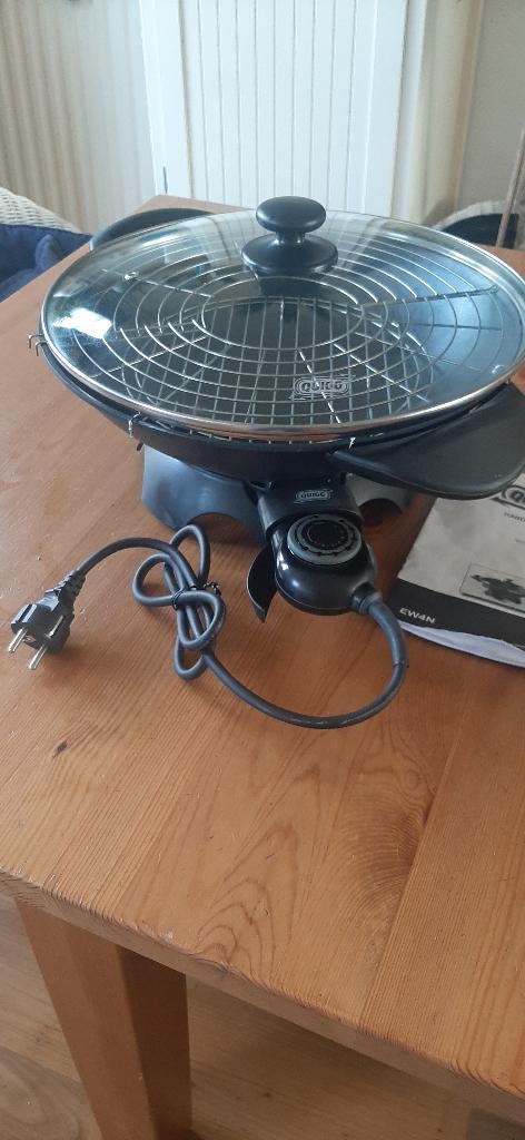 Electrische grote wok , nieuw, Ophalen of Verzenden, Nieuw, Overige materialen, Wok