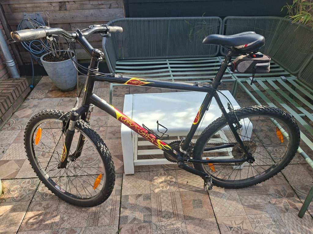 Heren mountainbike (gebruikssporen), Gebruikt, 26 inch, Meer dan 20 versnellingen, Ophalen