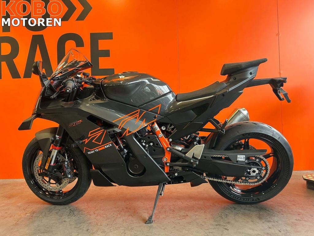 KTM 990 RC R (bj 2026) - foto 3