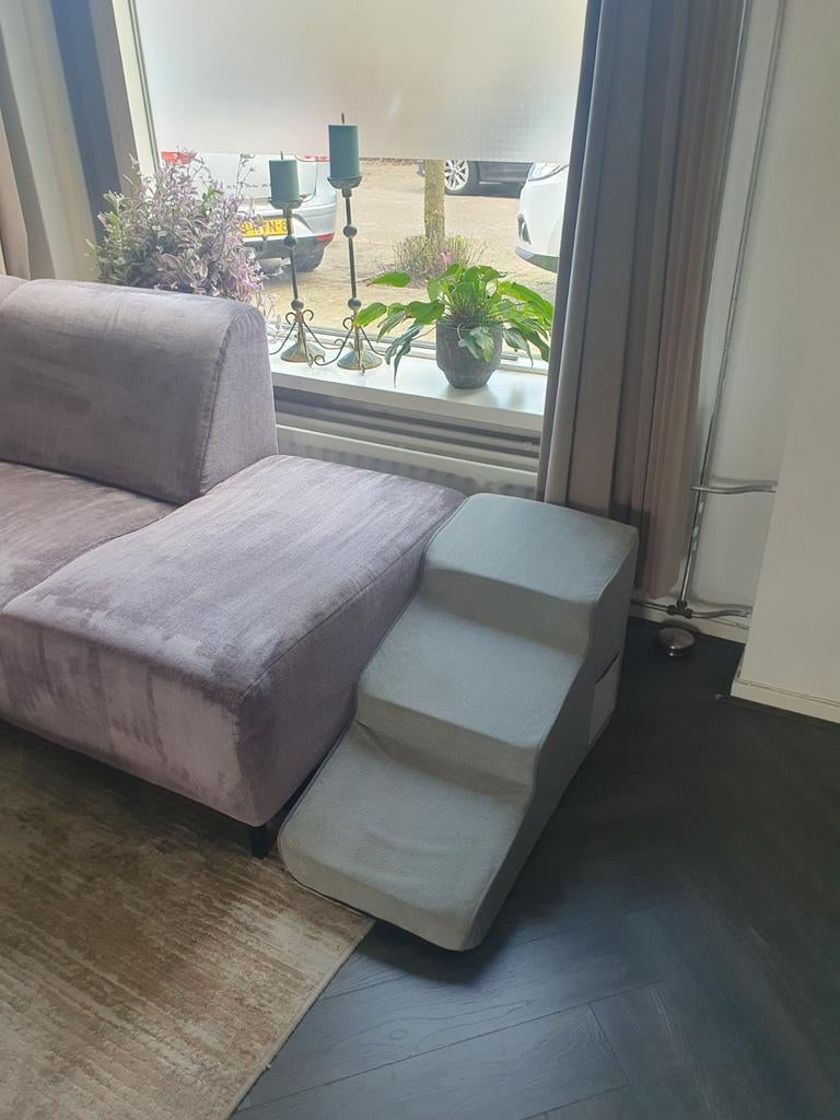 Nieuwe hondentrap licht grijs ., Dieren en Toebehoren, Ophalen, Nieuw