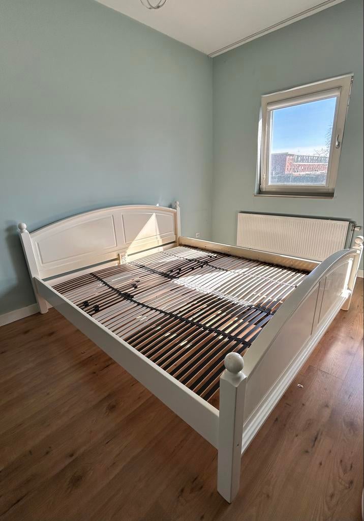 TEAB Tweepersoons 180x200 ledikant/bed met lattenbodem, Ophalen, Gebruikt, Wit, Tweepersoons