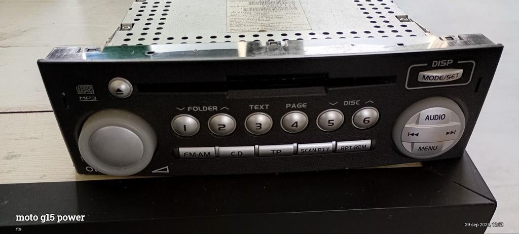 Orginele Mitsubishi Colt autoradio te koop aangeboden, Auto diversen, Autoradio's, Ophalen