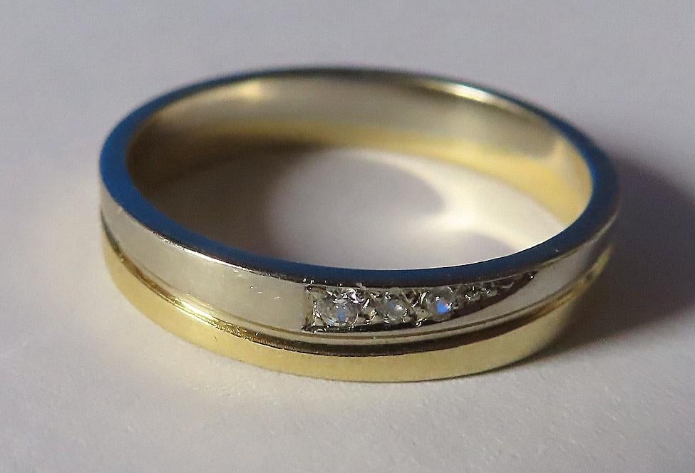 Koopje! 14 krt gouden bicolor ring (wit/geel) maat 18,5,incl, 18 tot 19, Verzenden, Geel, Zo goed als nieuw