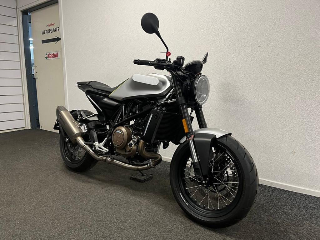 Prachtige Husqvarna VITPILEN 701 ABS VITPILEN701 (bj 2018), Motoren, Motorrijbewijs A, Bedrijf, Onbekend, Meer dan 35 kW