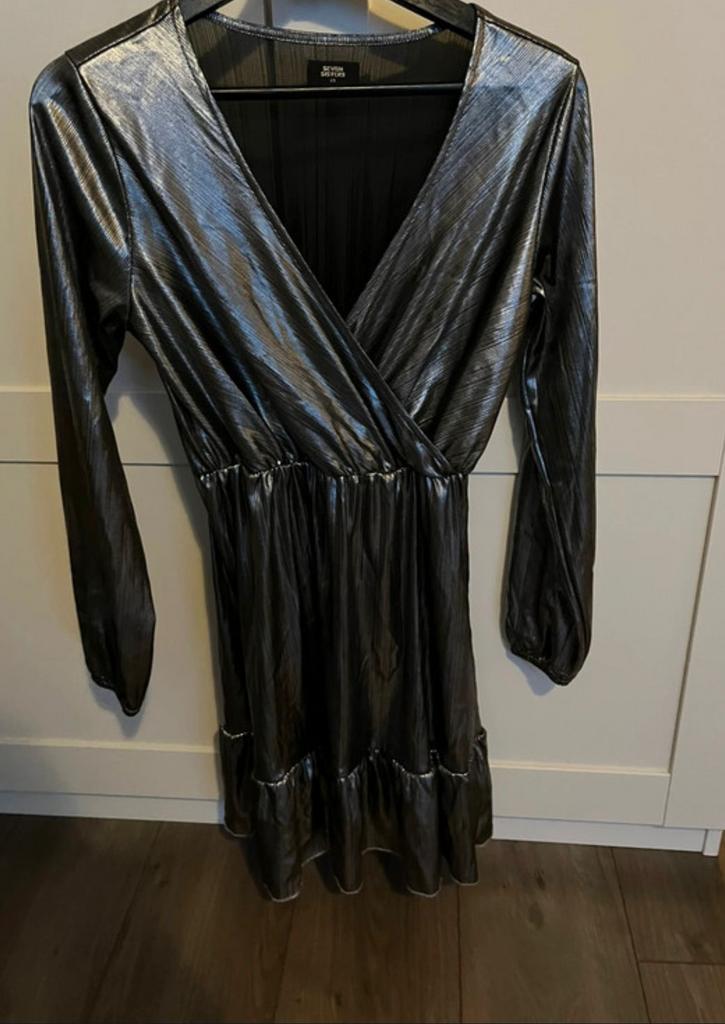 Jurkje seven sisters xs, Zwart, Ophalen of Verzenden, Zo goed als nieuw, Maat 34 (XS) of kleiner