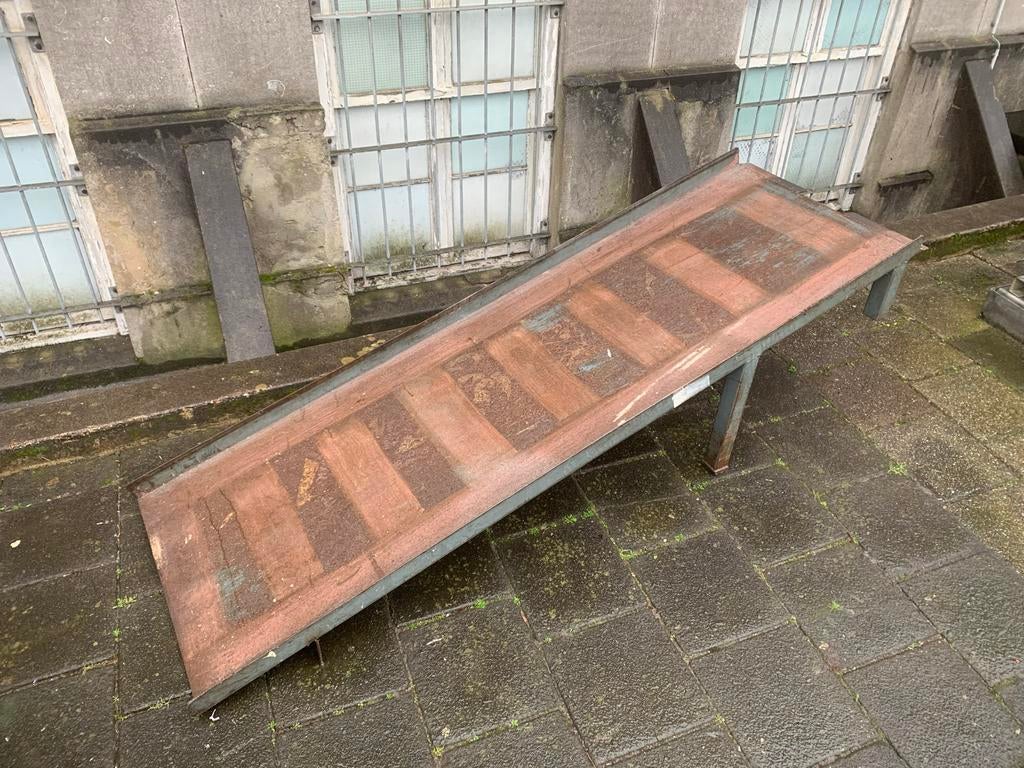 Ramp, Ophalen, Gebruikt, Overige typen, Minder dan 2 meter