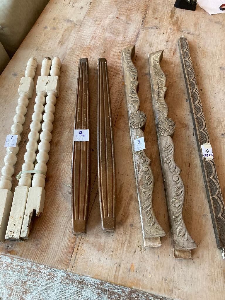 oude stoelpoten, trapspijlen, houtsnijwerk, vanaf € 2 per st, Ophalen of Verzenden