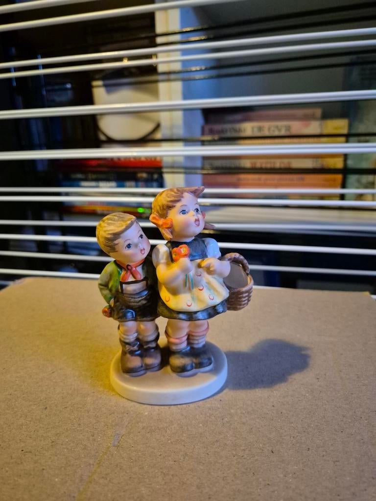 Hummel beeldje 49 3/0, Ophalen of Verzenden