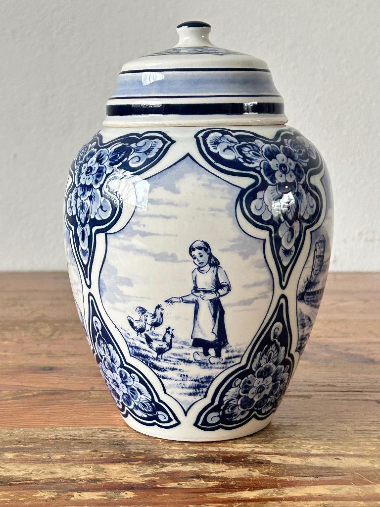 Dekselvaas / Urn - Delfts Blauw Aardewerk - Regina, Antiek en Kunst, Ophalen of Verzenden