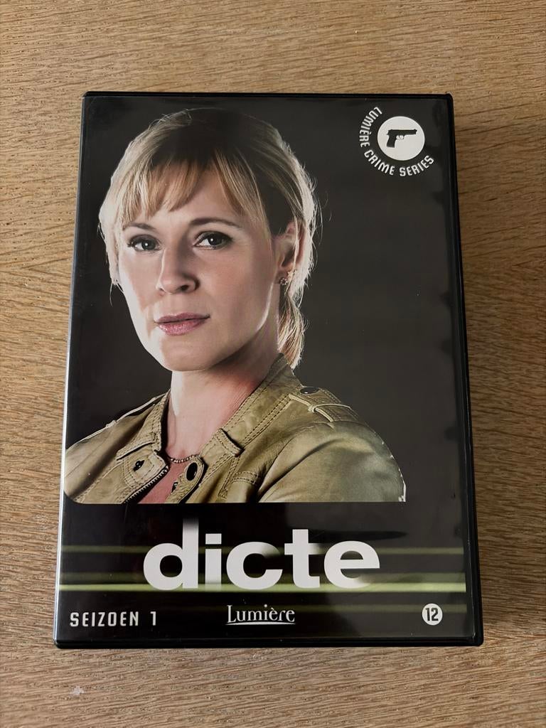 Dicte seizoen 1, Cd's en Dvd's, Vanaf 12 jaar, Ophalen of Verzenden, Gebruikt