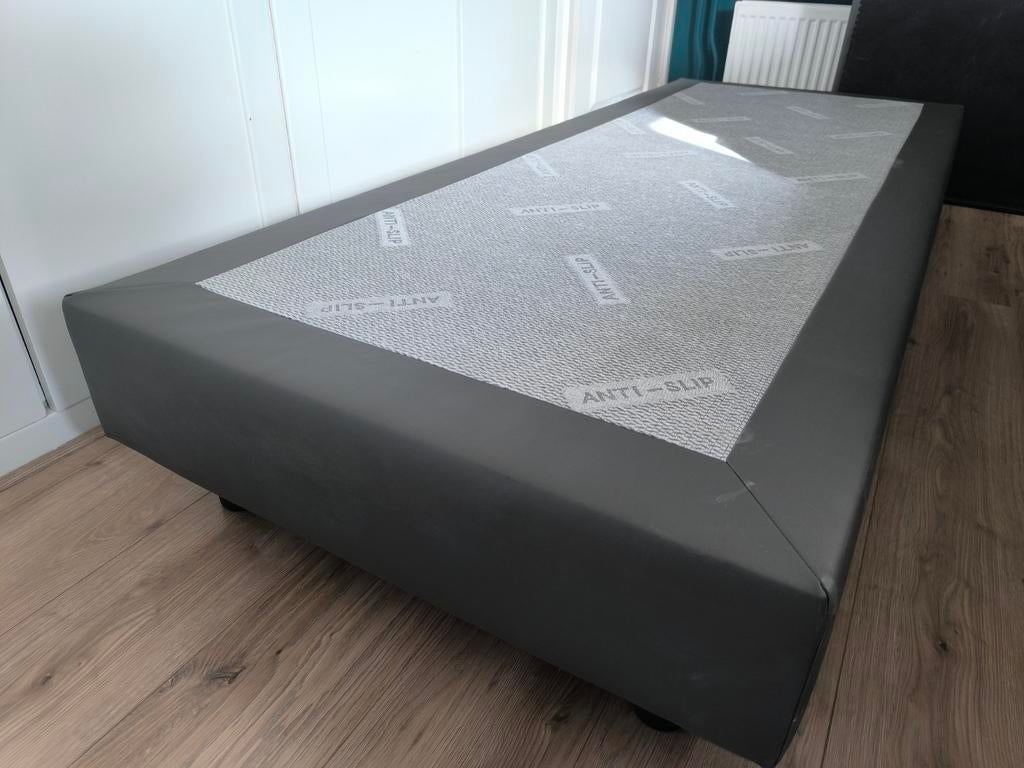 1 persoons boxspring te koop 210 lang en 80 cm breed, Ophalen, Eenpersoons, 200 cm, 80 cm