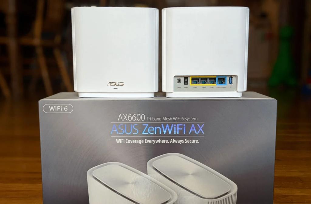 ASUS ZenWiFi AX (XT8) | Mesh WiFi 6 Router - 2-Pack, Ophalen of Verzenden, Zo goed als nieuw, Router met modem, ASUS
