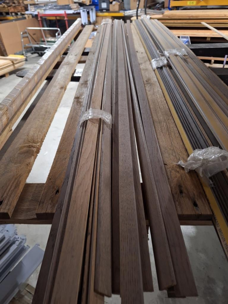 Deklijst massief eiken 240x28x6 mm, Ophalen, Eiken, 200 tot 250 cm, Lijsten