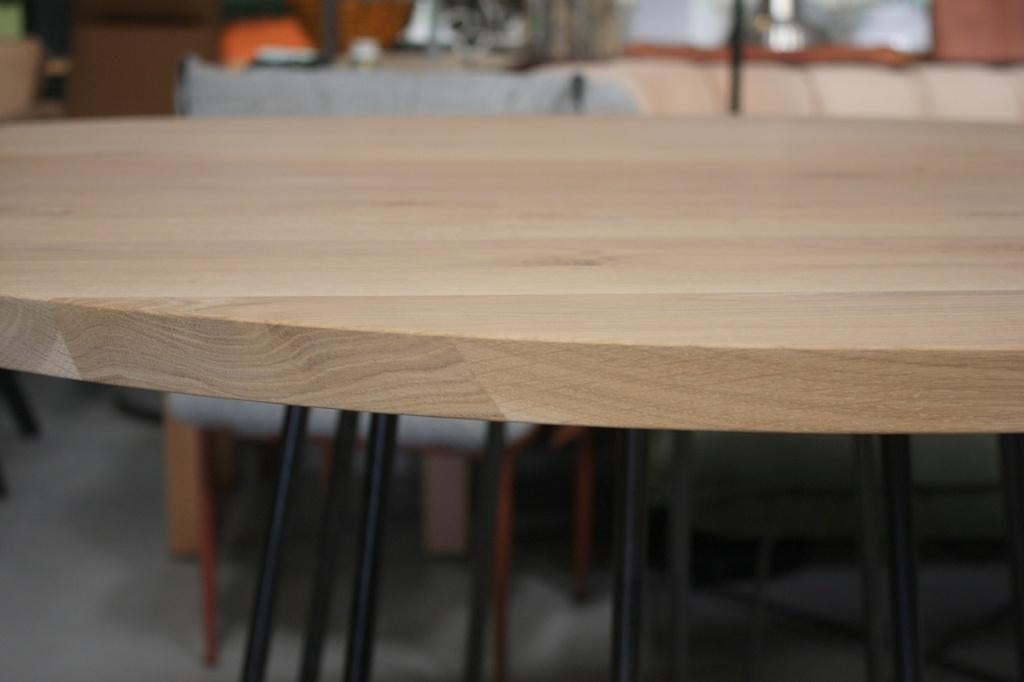 Ronde eettafel BLISS Jess design metaal eikenhout naturel, Ophalen, Rond, Zo goed als nieuw, Vijf personen of meer