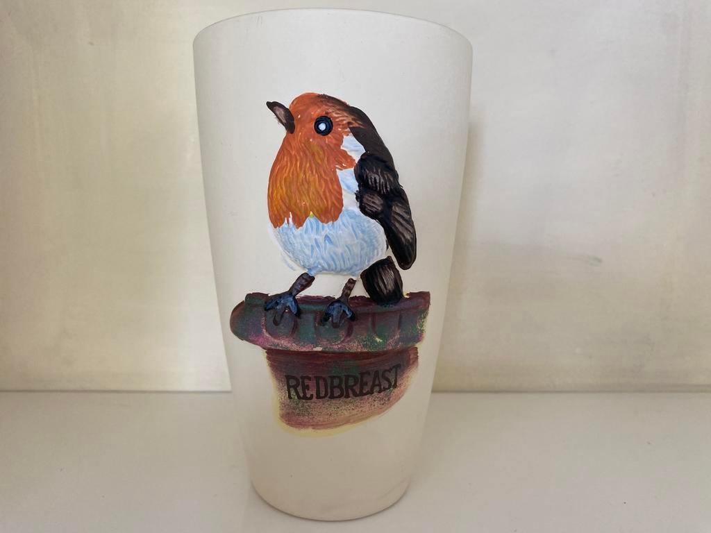 Jet ter Steege vaas Redbreast in reliëf, Overige kleuren, Aardewerk of Porselein, Nieuw, Ophalen of Verzenden