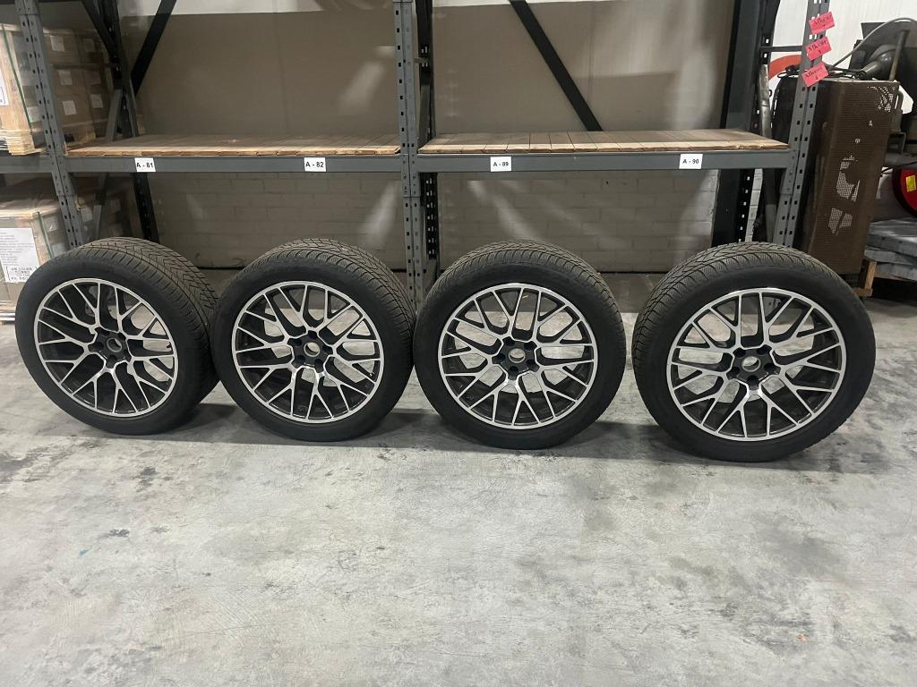 Porsche Macan 20 inch Winterset Spyder RS, Auto-onderdelen, Ophalen, Gebruikt, 265 mm, Banden en Velgen
